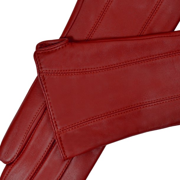 Belsac, lang skindhandske i rd med stikninger