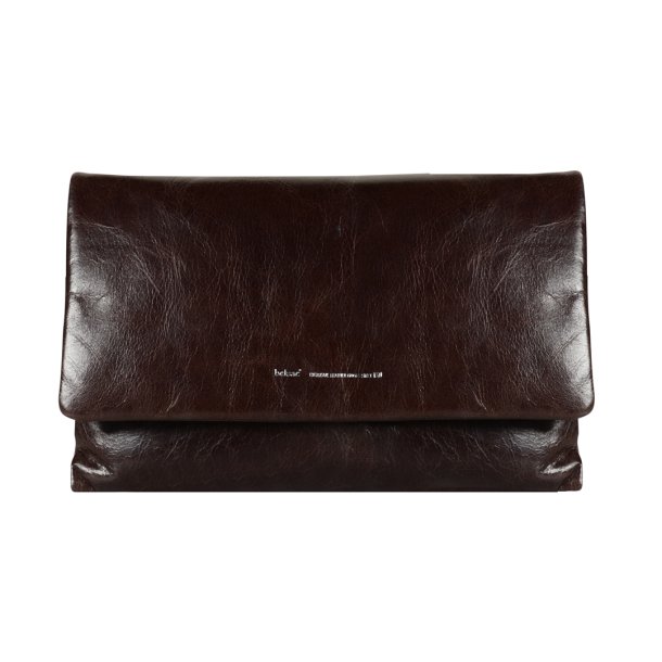 Abelone, Belsac mrkebrun clutch i bldt lder med overslag og lang regulerbar rem