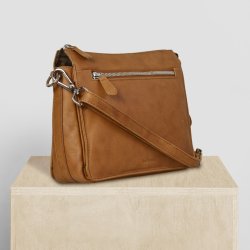 Daria, Belsac cognac crossbody med lang rem og flere rum