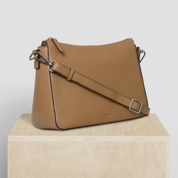 Naya, Belsac camel crossbody med lang regulerbar rem og toplynls