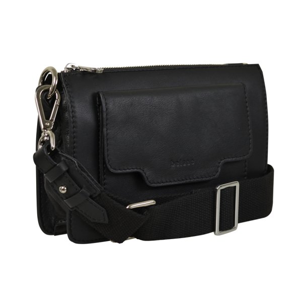Cherry, Belsac sort crossbody i skind med frontlomme og kraftig rem