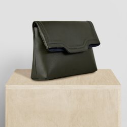 Cheryl, Belsac clutch i grøn