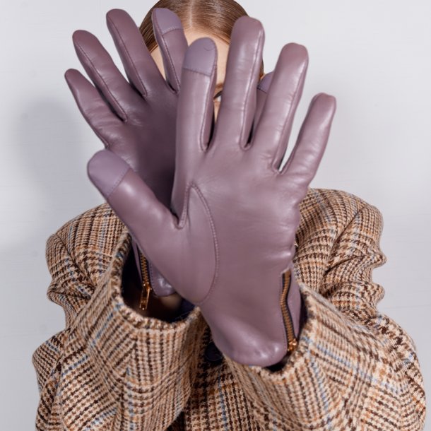 Klarissa, Belsac skindhandske i taupe med guld lynls 