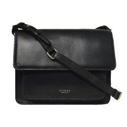 Pammi, Belsac sort crossbody i skind med overslag og  lang regulerbar rem