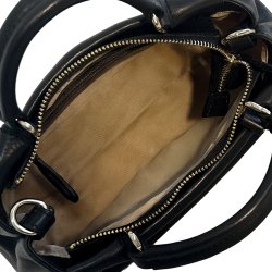Rachel, Belsac sort crossbody i skind med frontlomme og lang regulerbar rem