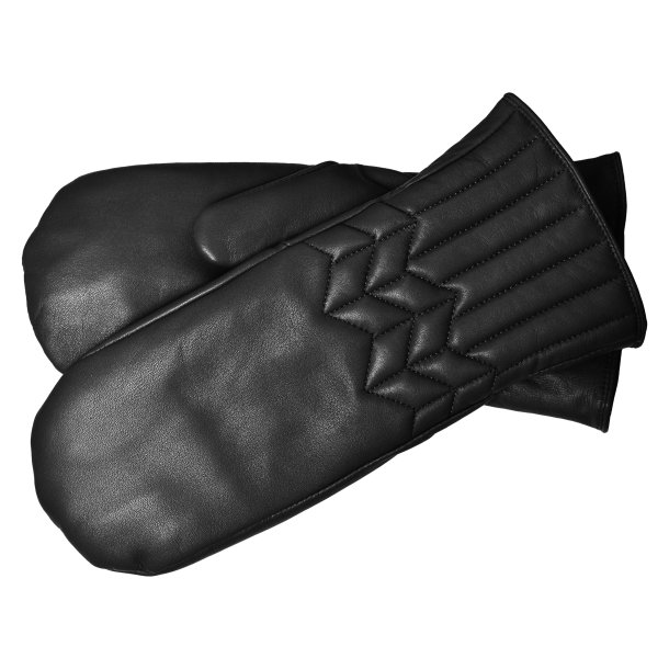 Klo, Belsac skindluffe i sort med quilt p oversiden