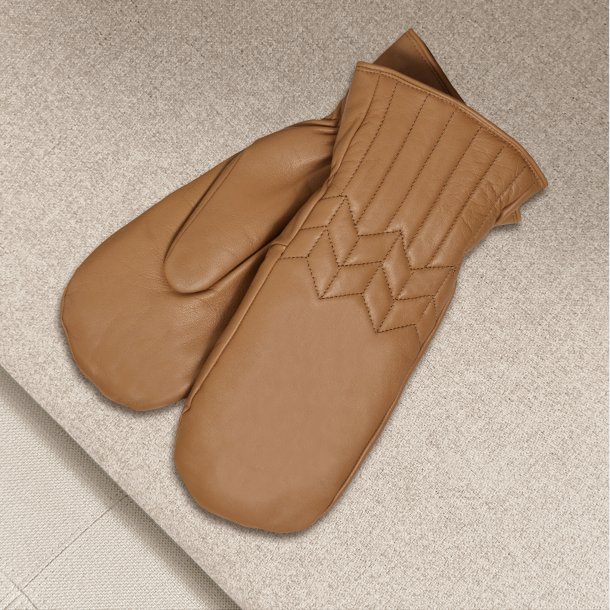 Klo, Belsac skindluffe i camel med quilt p oversiden