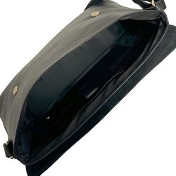 Pauline, Belsac sort arbejdstaske i skind med guldbeslag og flere rum