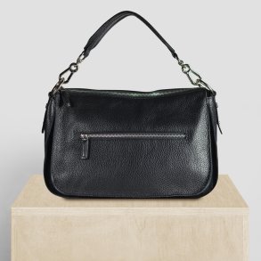 Gunvor, Belsac sort skuldertaske/crossbody i bl�dt skind med ruskindsdetalje og kraftig rem 