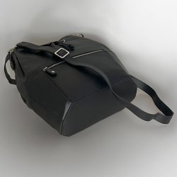 Sophia, Belsac sort rummelig skuldertaske i skind med kraftig rem