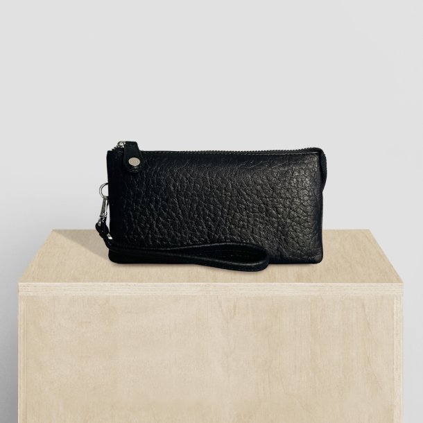 Nelly, sort Belsac clutch med hndledsrem og flere rum