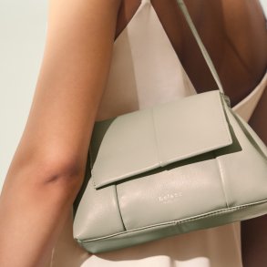 Osiris, Belsac mist crossbody/clutch i bldt skind med aftagelig rem