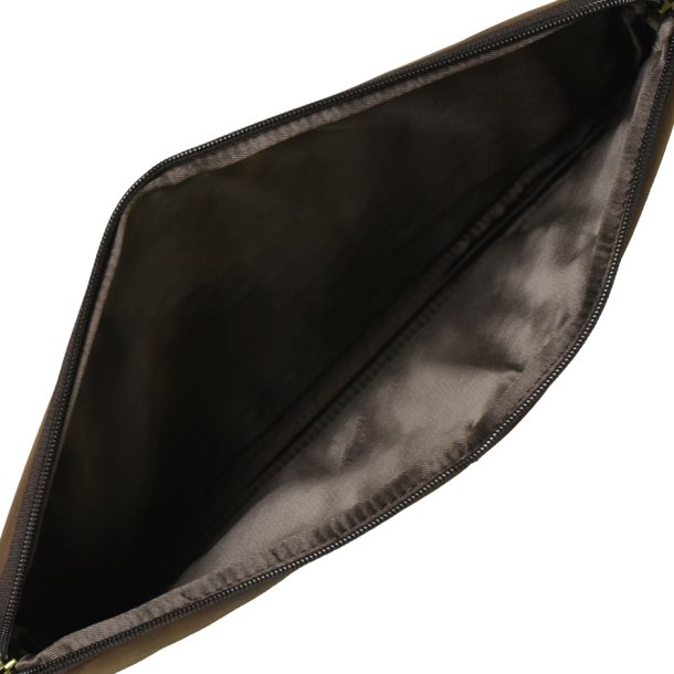 Belsac brunt computer sleeve i skind. Passer til en 13,3" Mac computer