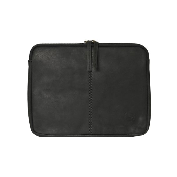 Belsac sort iPad sleeve i skind med plads til en 9,7" iPad