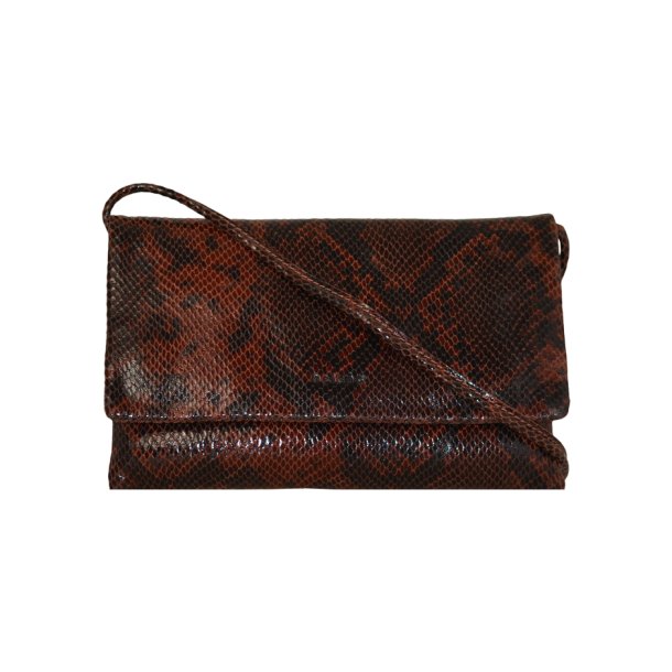 Joann, Belsac cognac clutch i skind med overslag og lang regulerbar rem
