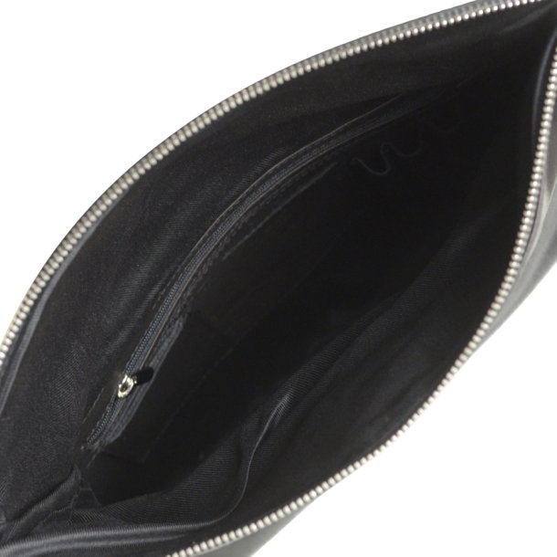 Nivi, Belsac sort crossbody i skind/sælskind med kraftigt overslag