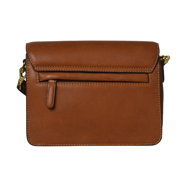 Olga, Belsac cognac crossbody i skind med overslag og  lang regulerbar rem