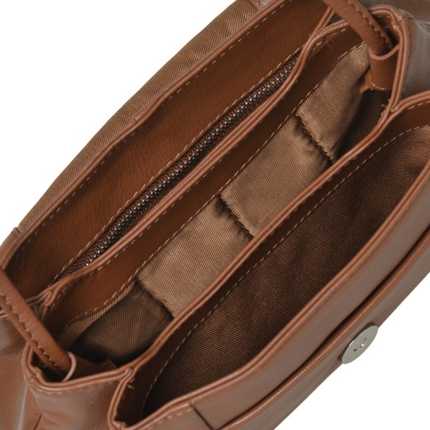 Osiris, Belsac cognac crossbody/clutch i bldt skind med aftagelig rem