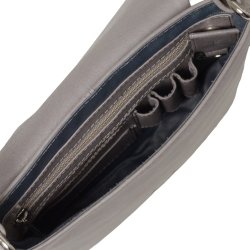 Ivalu, Belsac grå crossbody i skind med kraftigt overslag i sælskind