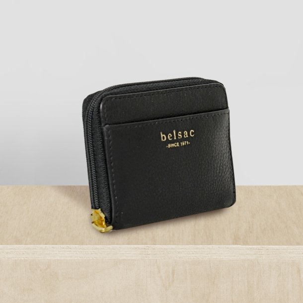 Belsac m�ntpung i sort mat skind med lynl�s og lomme til kort