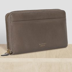 Belsac stor pung i taupe mat skind med lynl�srum til kort og kontanter samt et udvendigt rum