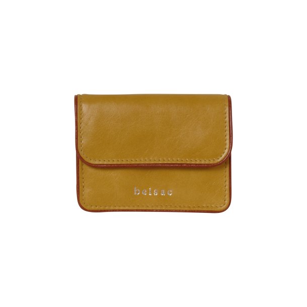 Belsac gul mntpung i skind med lynlsrum, to rum og lukket med overslag