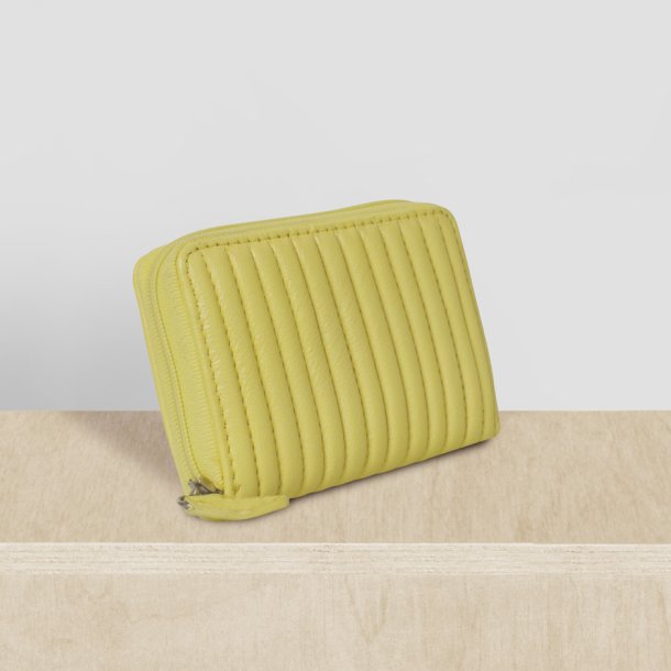 Belsac lys gul møntpung i skind med tuber og lynlås