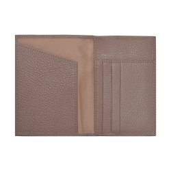 Belsac lys rosa pascover i skind med lynlsrum til mnter, samt plads til sedler og kort