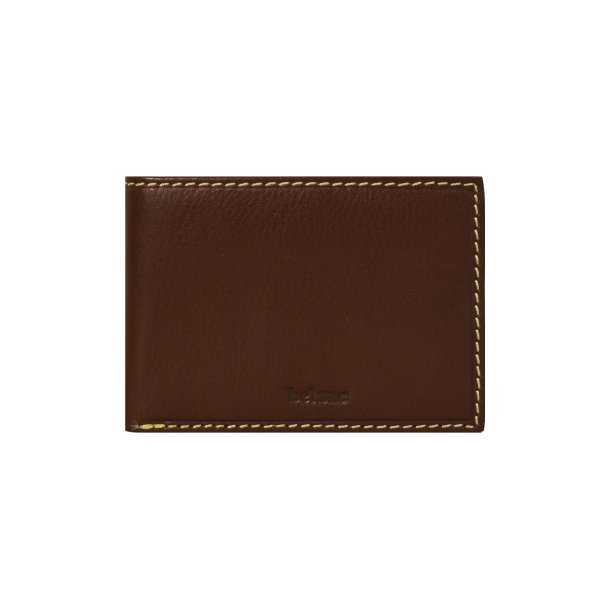 Belsac brun mindre herrepung i skind med kontraststikninger og plads til to kort, mnter og sedler