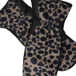 Belsac, skindluffe i sort med leopard look p oversiden